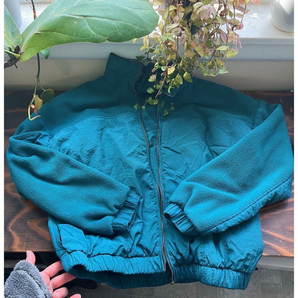 Windbreaker - Picture 2 of 2